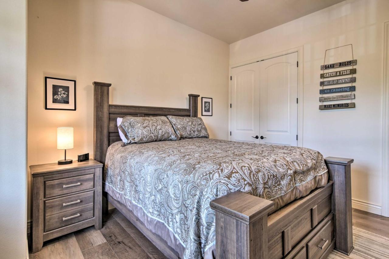 شقة Luxe Branson Retreat With Mtn Views And Pool Access! المظهر الخارجي الصورة
